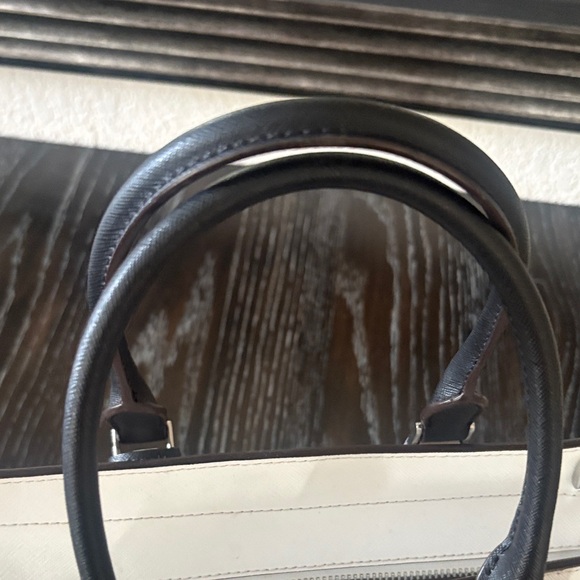 Kate Spade Blush and Cream Satchel with Wallet - Picture 3 of 12